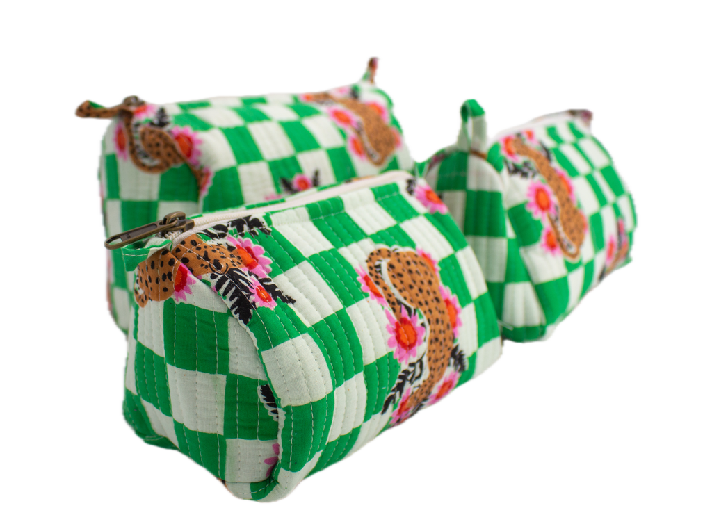 Racing Cheetah Pouch set